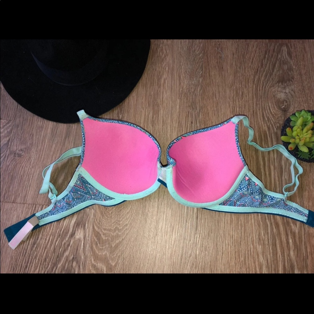 Victoria Secret bra - Picture 3 of 6